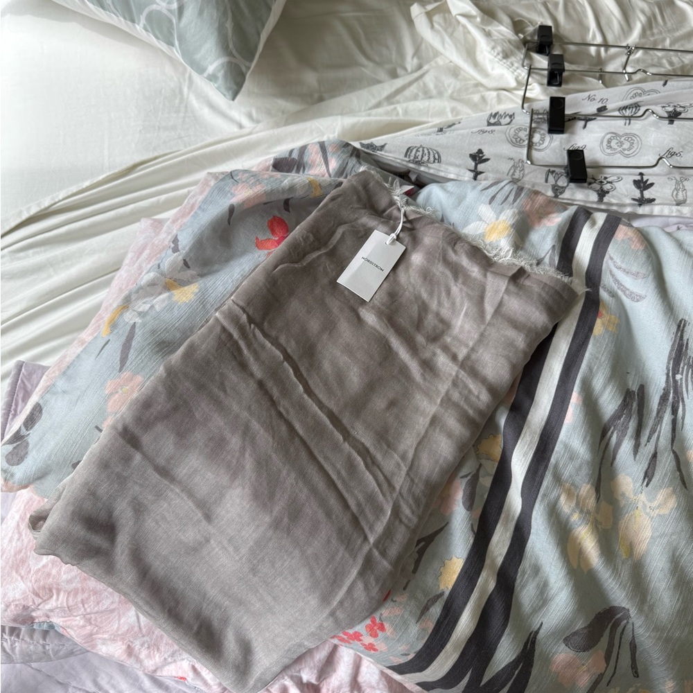 Nordstrom Gray Shawl Wrap NWT